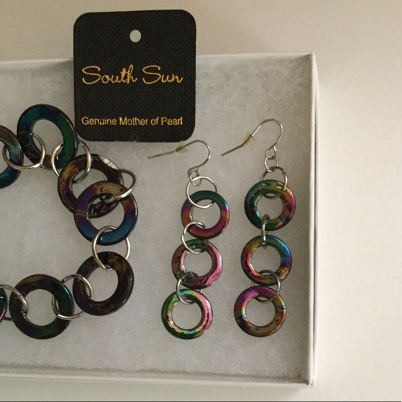 Multicolored Bracelet & Earings - Picture 2 of 3